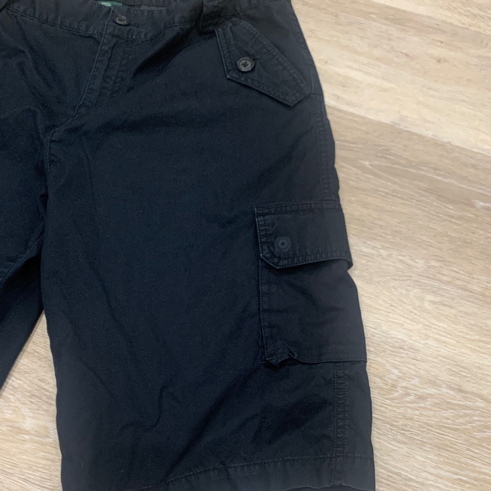 LAUREN RALPH LAUREN Black Cargo Shorts Petite - Picture 3 of 6